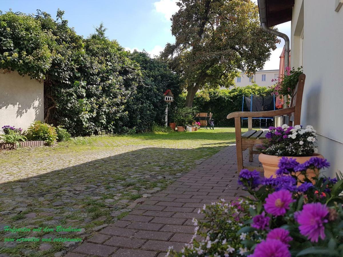 Pension Zum Birnbaum Brandenburg  المظهر الخارجي الصورة