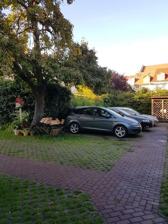 Pension Zum Birnbaum Brandenburg  المظهر الخارجي الصورة
